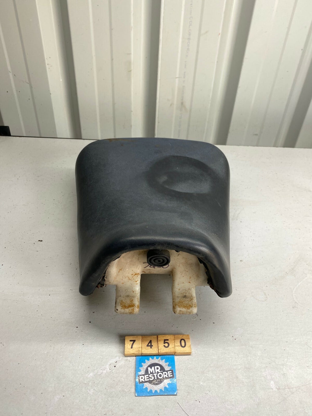 Yamaha FZR250 2KR 3HX Riders Pilot Seat 2KR-24710 - 3HX-24710