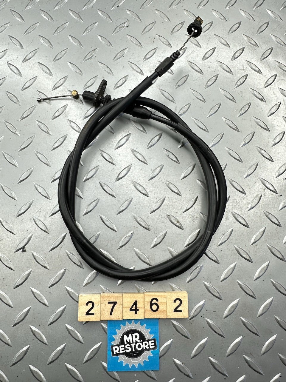 BMW F650GS '99-03' Bowden Throttle Cable L=1037MM - 32732343552