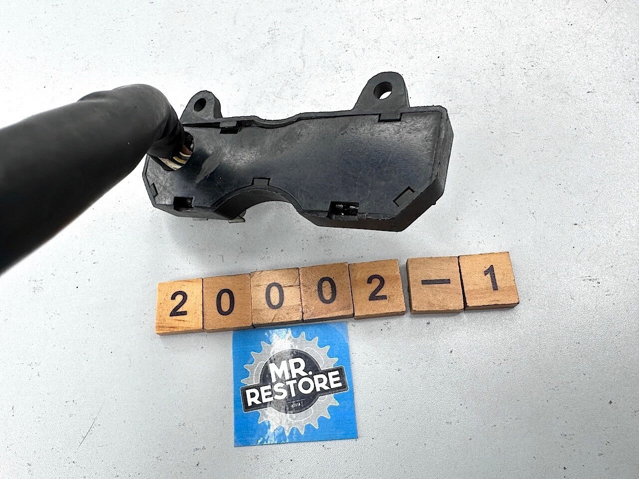 Honda VF1000 F Interceptor  Fuse Box 38200-MB6-005