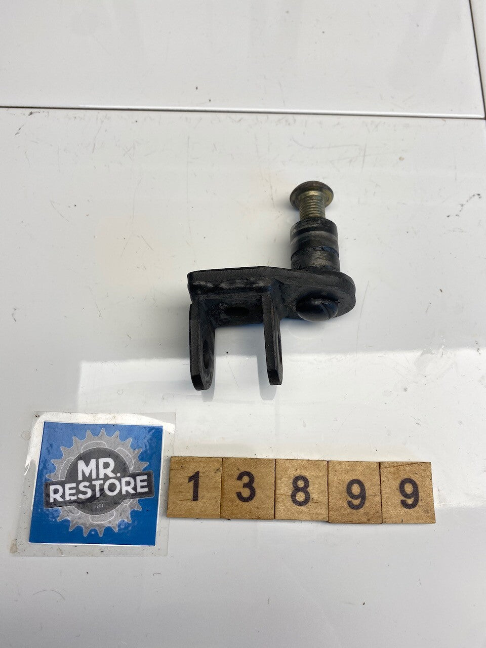Triumph Daytona 900 Gear Selector Rear Set Mount