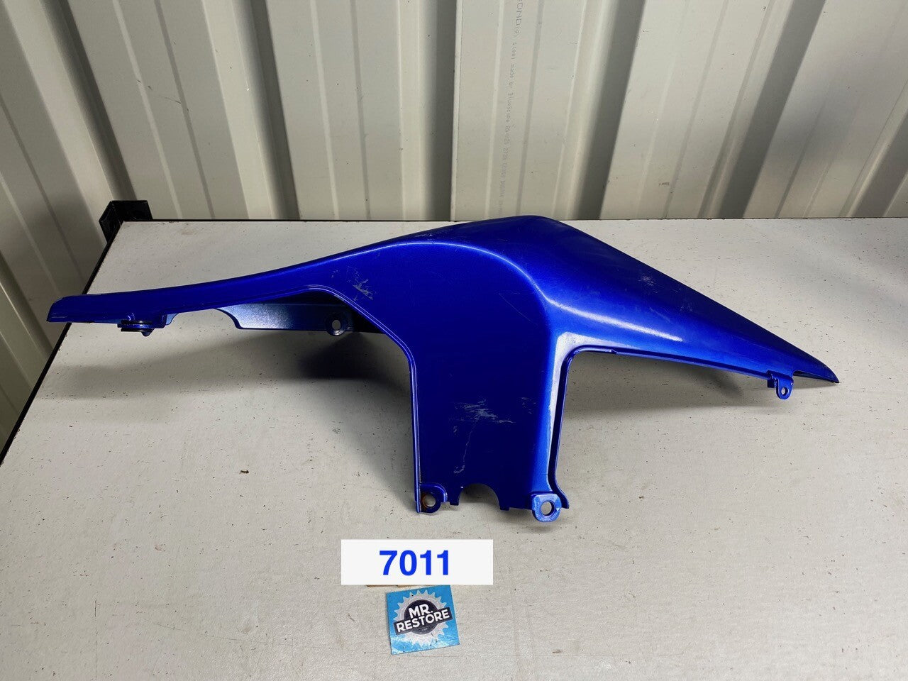 Kawasaki EX250 Ninja R/H Rear Side Cover in Blue 36040-0062