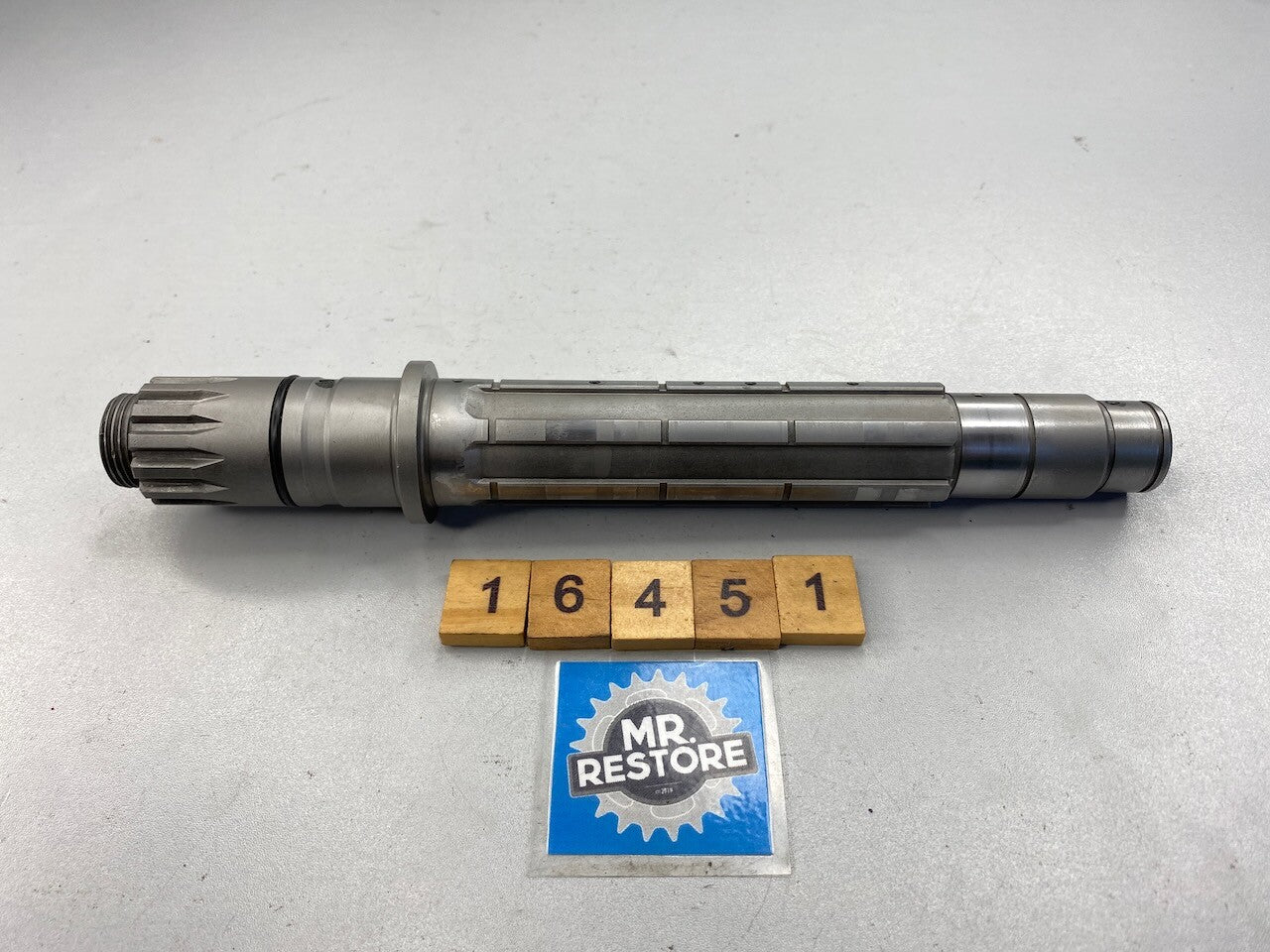 Yamaha RD500LC YPVS RZ500R RZ500 Transmission Drive Axle 47X-17421-00