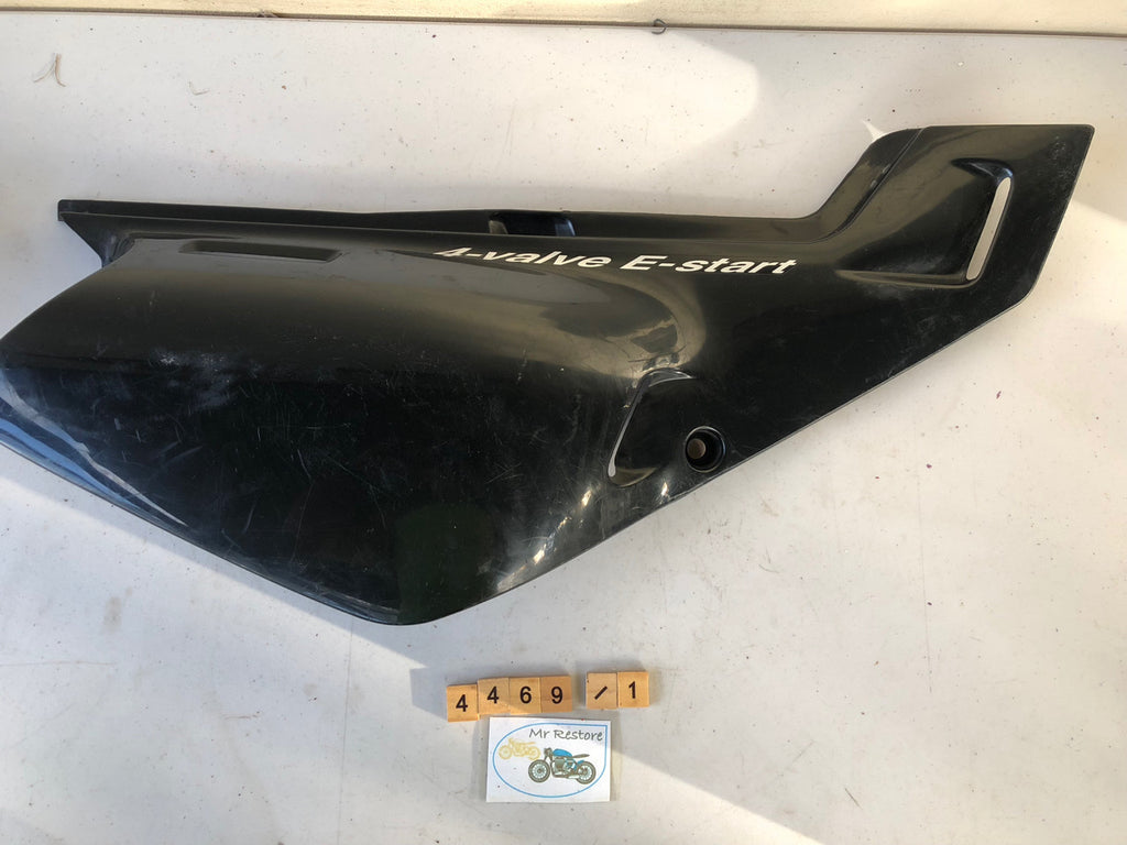 Yamaha XT660 Side Panel Genuine OEM 4PT-21721