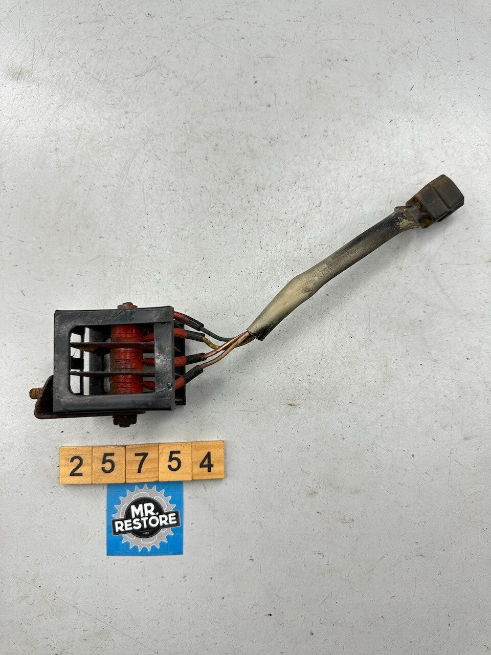 Honda CB125 CB100 SL125 SL100 CL125 CL100 OEM Rectifier Regulator 31700-107-782