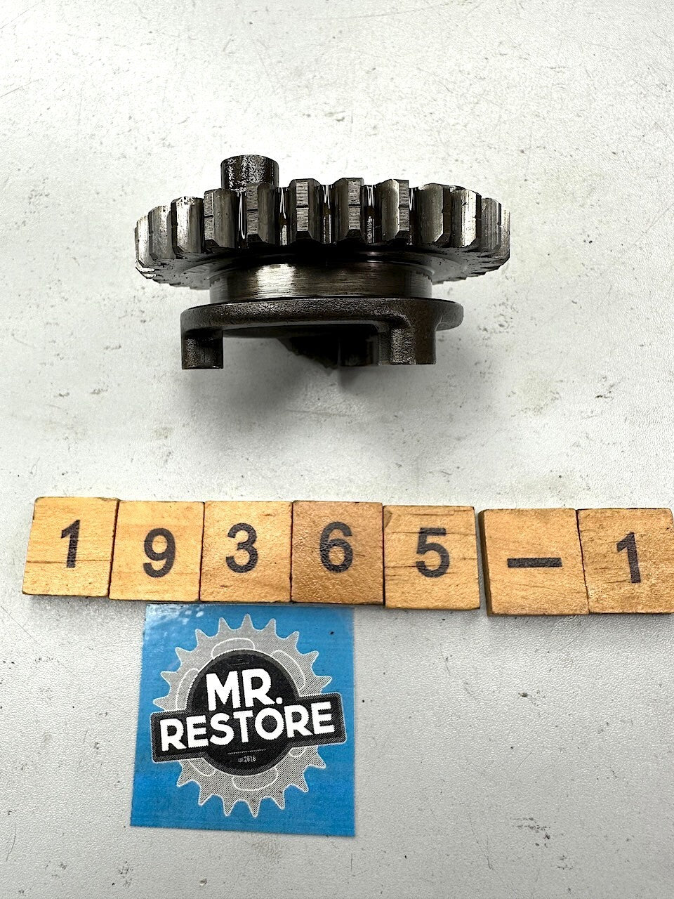 Honda CBR250RR MC22 Transmission Countershaft Gear (30T) 23501-KAZ