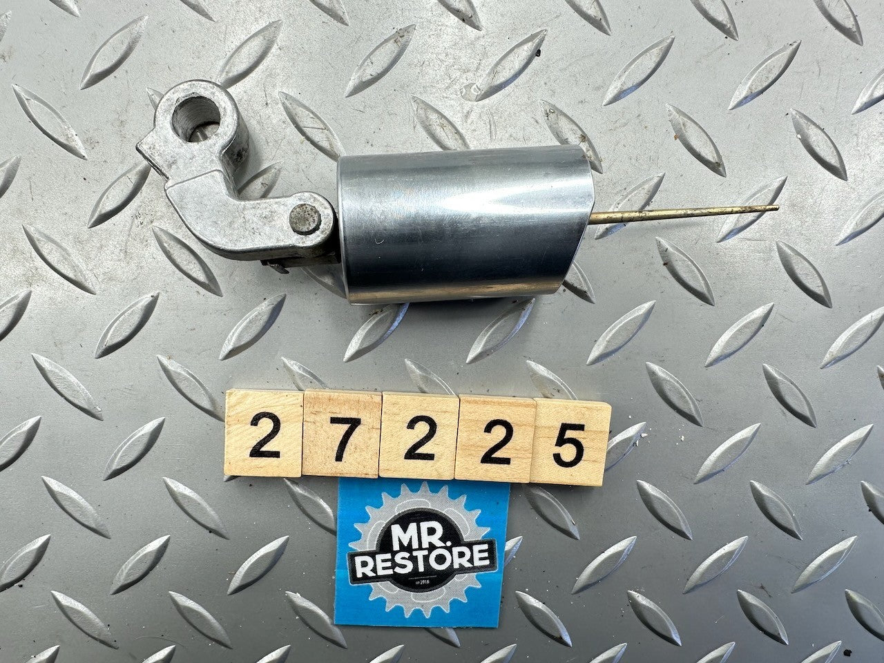 Suzuki SP370 '78-79' Carburettor Carb Carburetor Slider & Arm