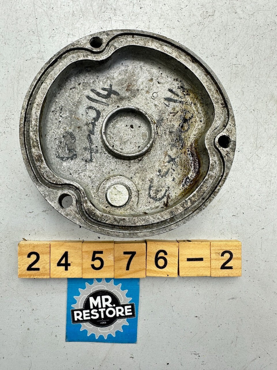 Suzuki GSX400 / 4 Oil Filter Cover Cap
