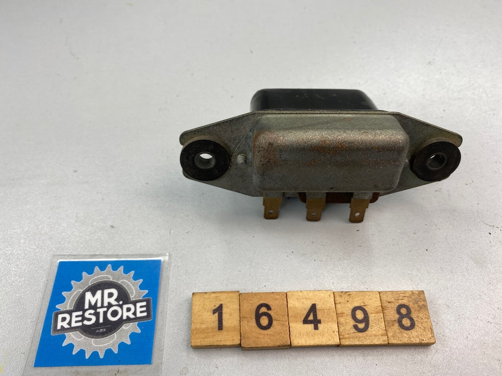 Kawasaki Z650 Z400 Regulator 21066-018