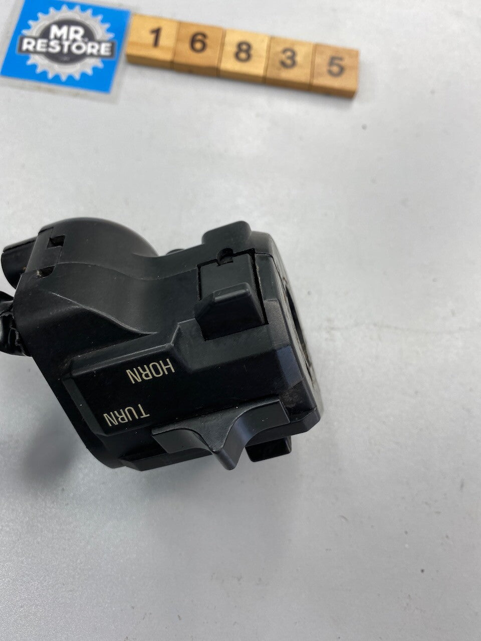 Kawasaki GPZ750R ZX750 L/H Handlebar Switch