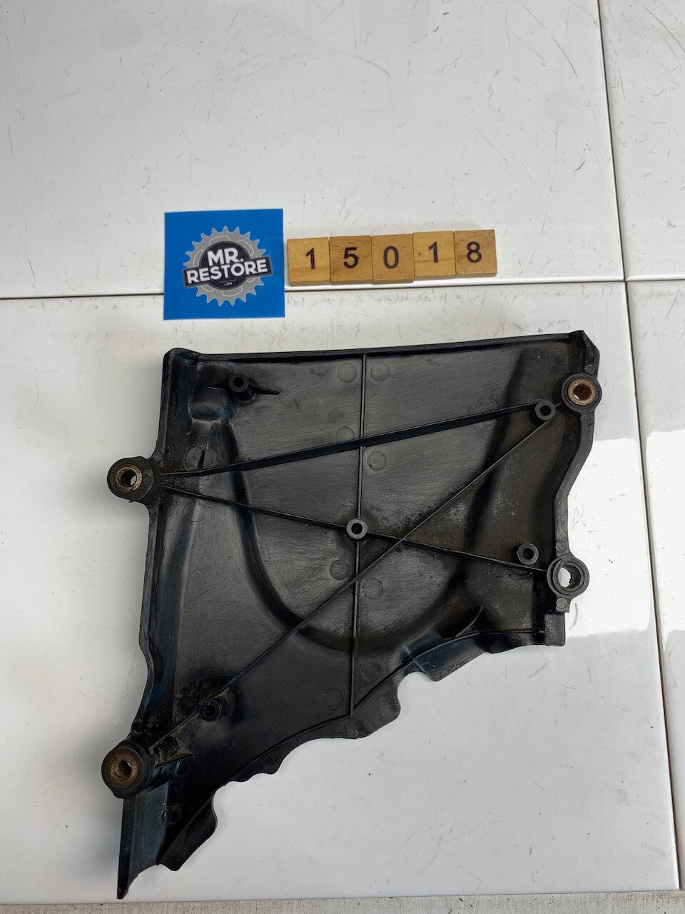 Kawasaki GPZ500S EX500 EX400 Chain Cover 14026-1128