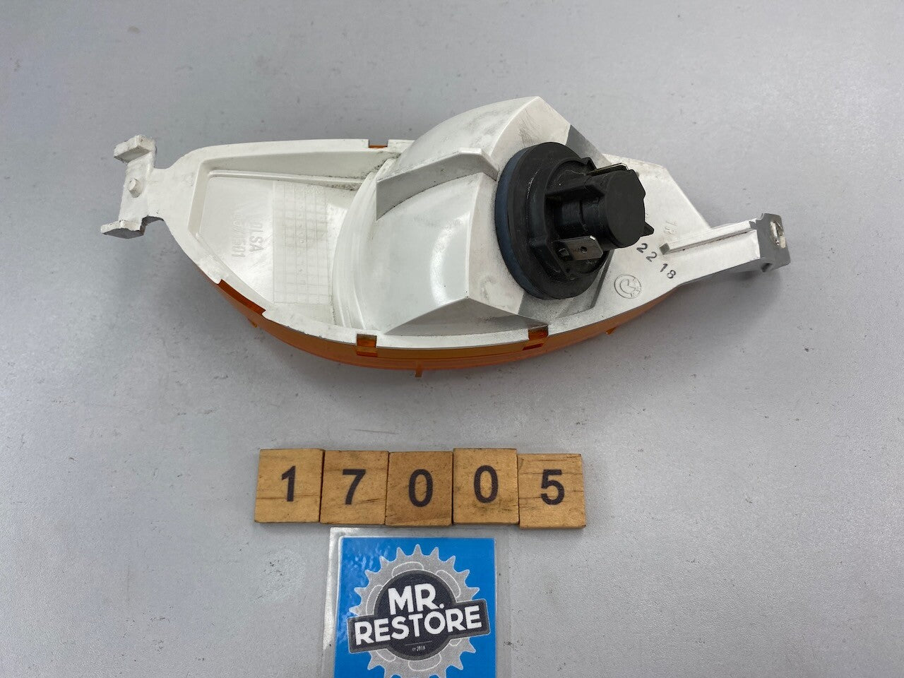 BMW R1200 R1150 R1100 R850 259T R22 R/H Front Indicator Assy. 63132306434