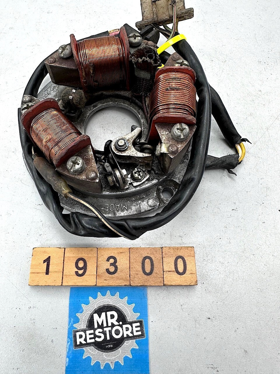 Honda MT250 Elsinore 1974-76 OEM Stator & Points 31141-358-004