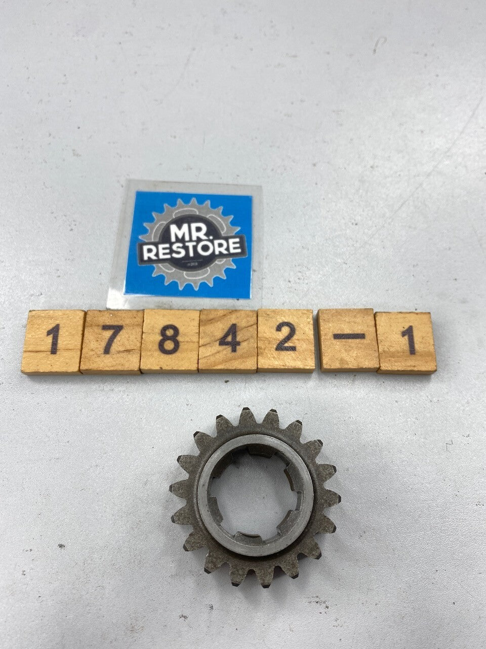 Yamaha SR500 SR400 XT500 TT500 Transmission 2nd Pinion Gear 583-17121
