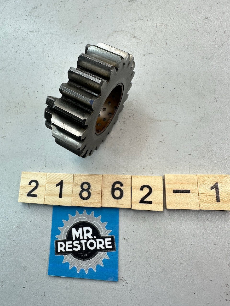 Kawasaki Z1000 KZ1000 Z900 KZ900 Z1 Transmission 4th Drive Gear 13134-016