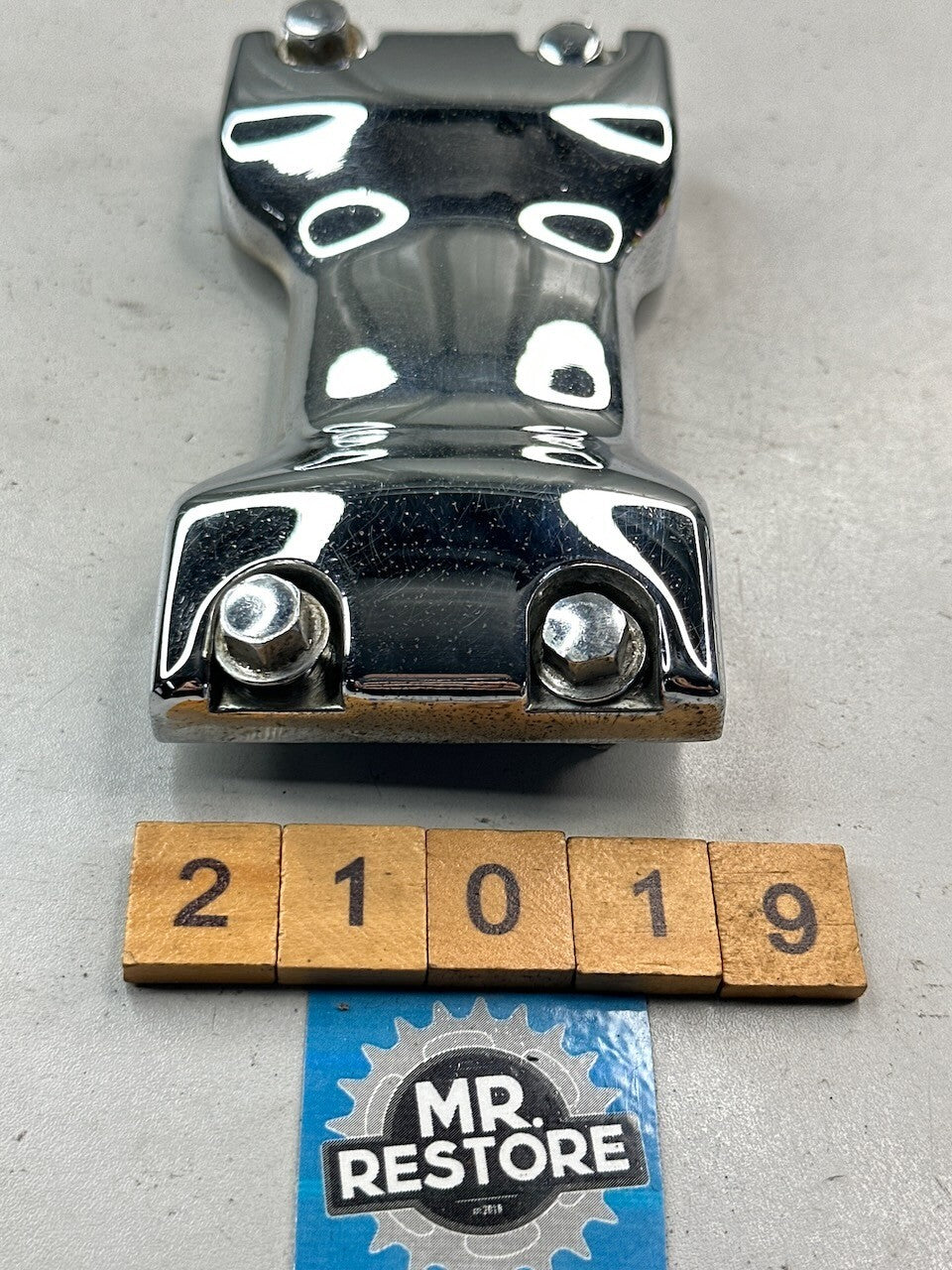 Yamaha XV1100 XV1000 XV750 Virago Chrome Fork Brace & Bolts 42H-2313A-01