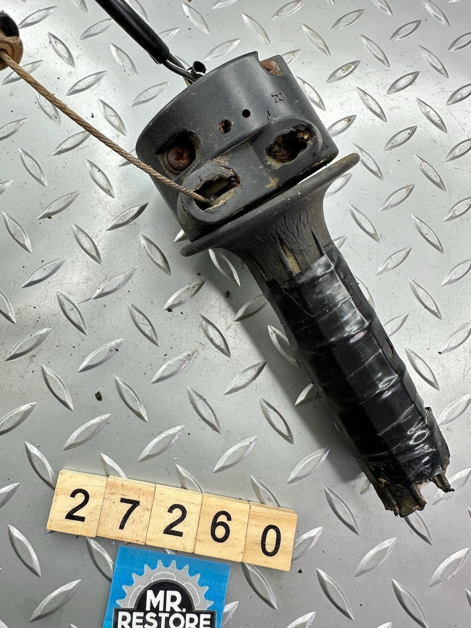 Suzuki SP370 SP400 DR400 TS250 TS125 Right Handlebar Switch & Throttle Tube