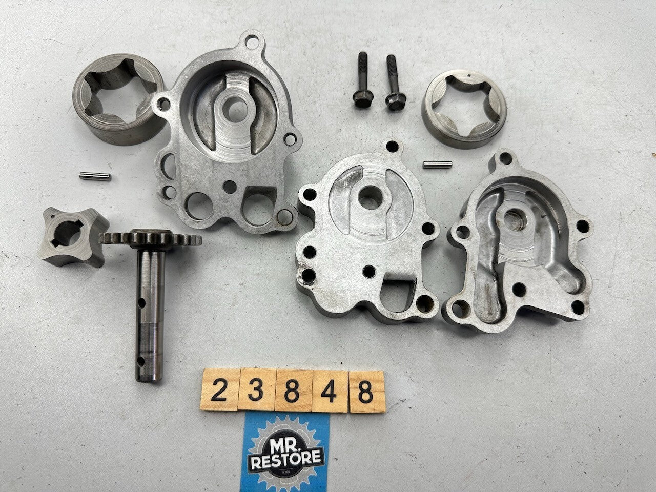 Honda CB900 Boldor CB1100 CB1000 Oil Pump 15100-438-003