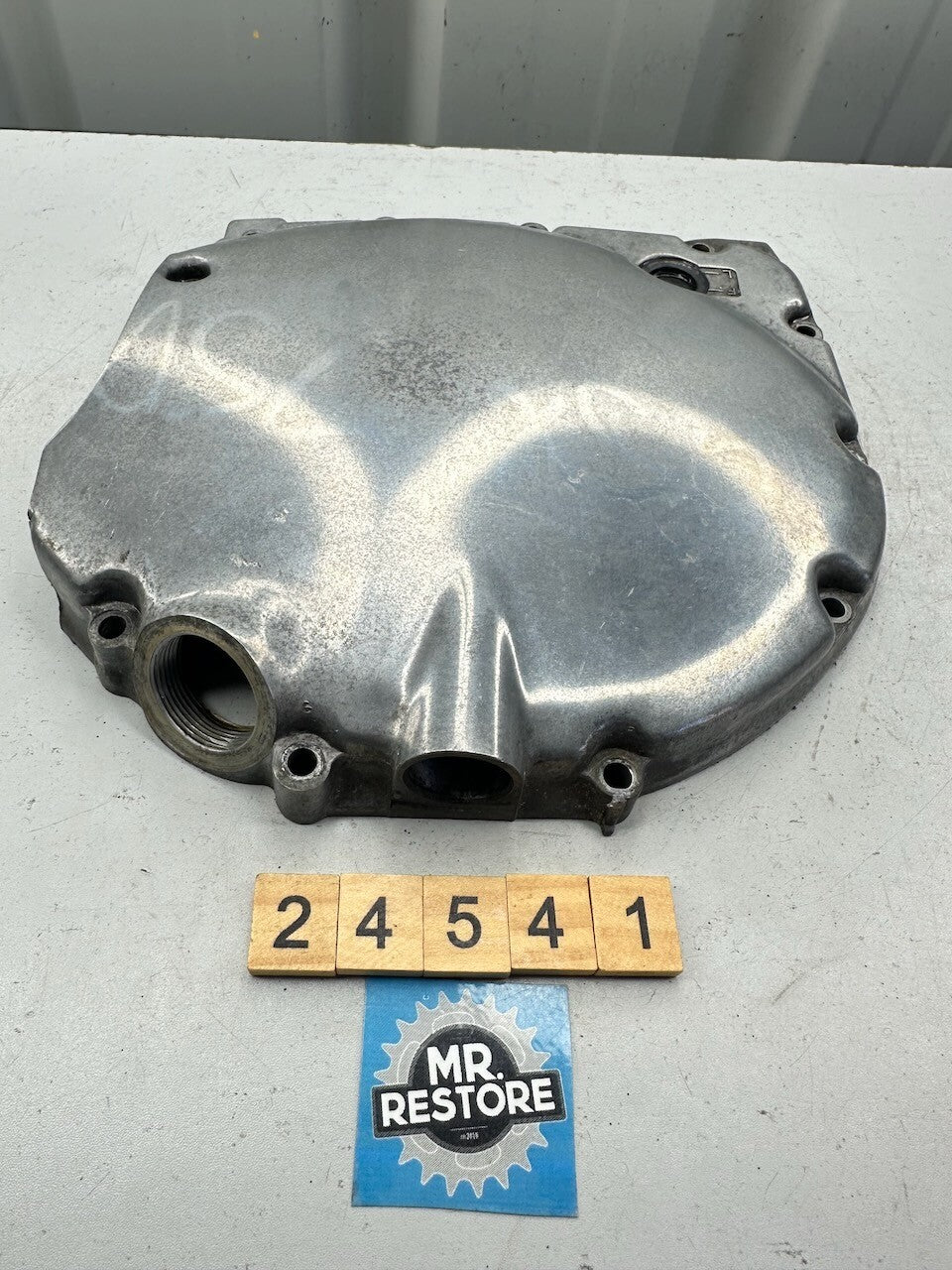 Suzuki GSX750 '82-83' Katana GS750 '80-83' Clutch Cover 11340-45401  1SZZ361