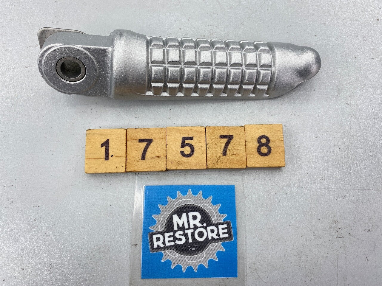 Suzuki RG500 RG400 OEM L/H Pillion Footrest Peg - Vapour Blasted - 43602-20A0