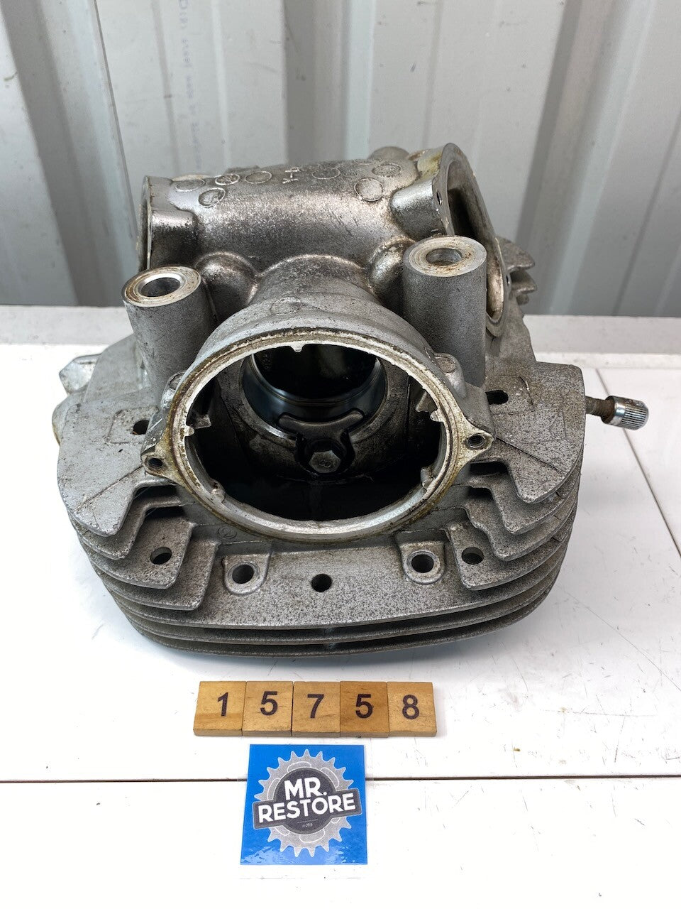 Yamaha XV1000 Virago 1984-85 Cylinder Head Assy 42H-11110
