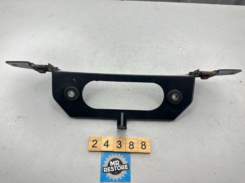 Kawasaki GPZ900R ZX900 '84-03' Rear Light Taillight Bracket 11043-1458