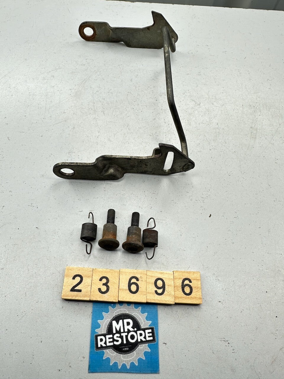 Kawasaki ZZR250 ZX250 EX250 Seat Lock Latch 49031-1058