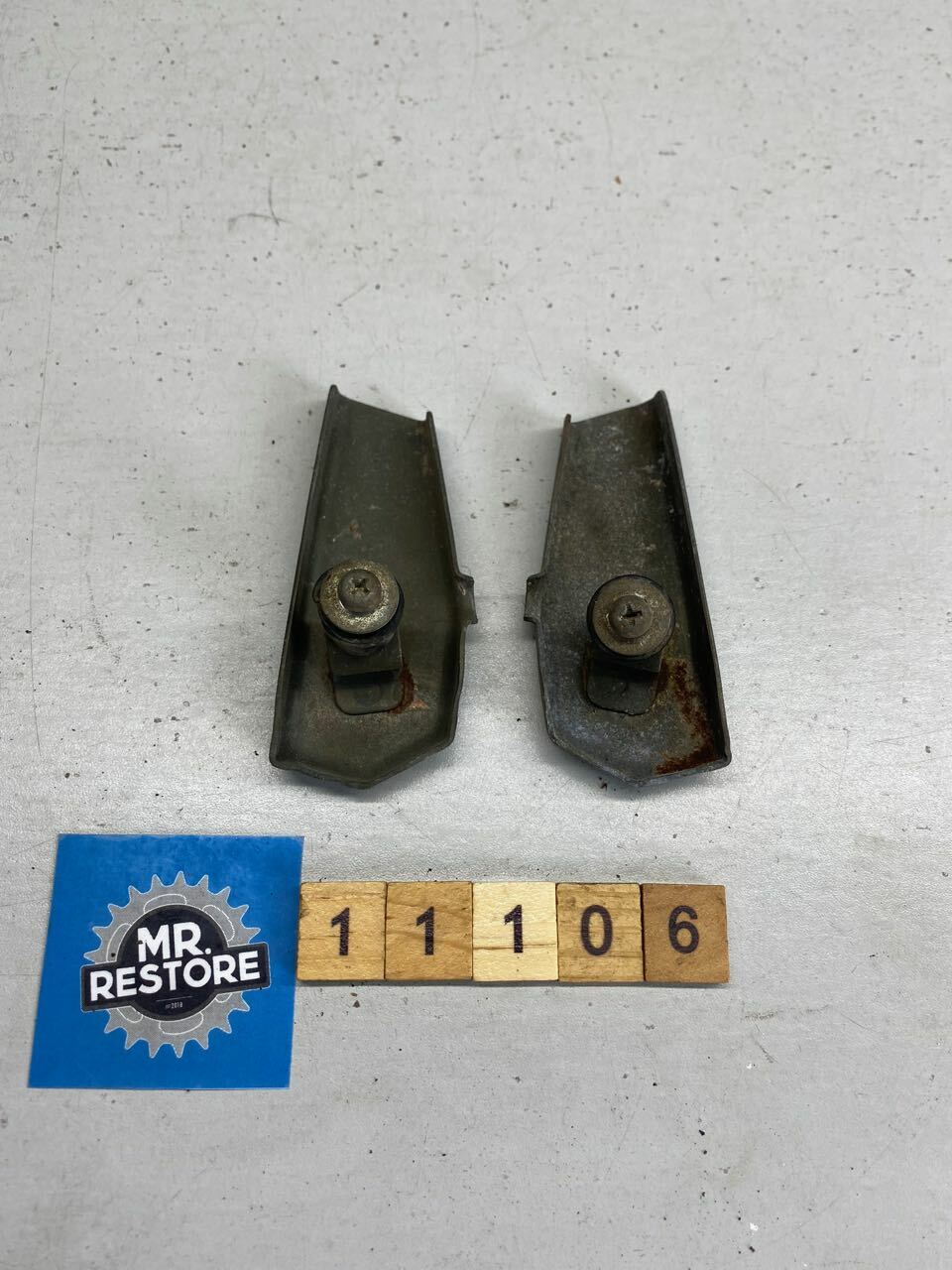Honda CBR1000 1989 Rear Fender Indicator Blanking Plates , Dampers & Screws