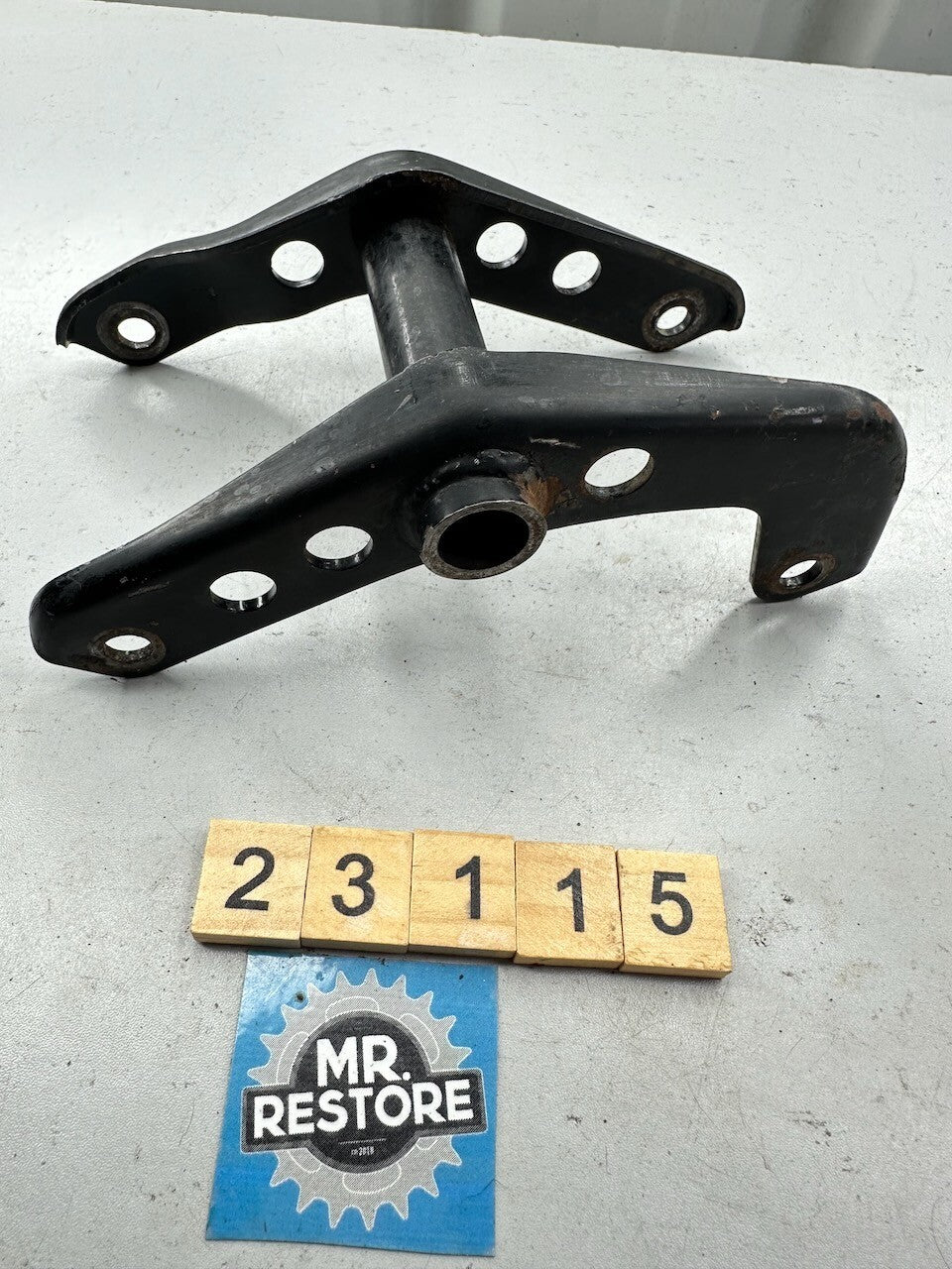 Kawasaki KDX175 '80-82' KDX125 '80-81' Rear Engine Mount Bracket 32029-1123
