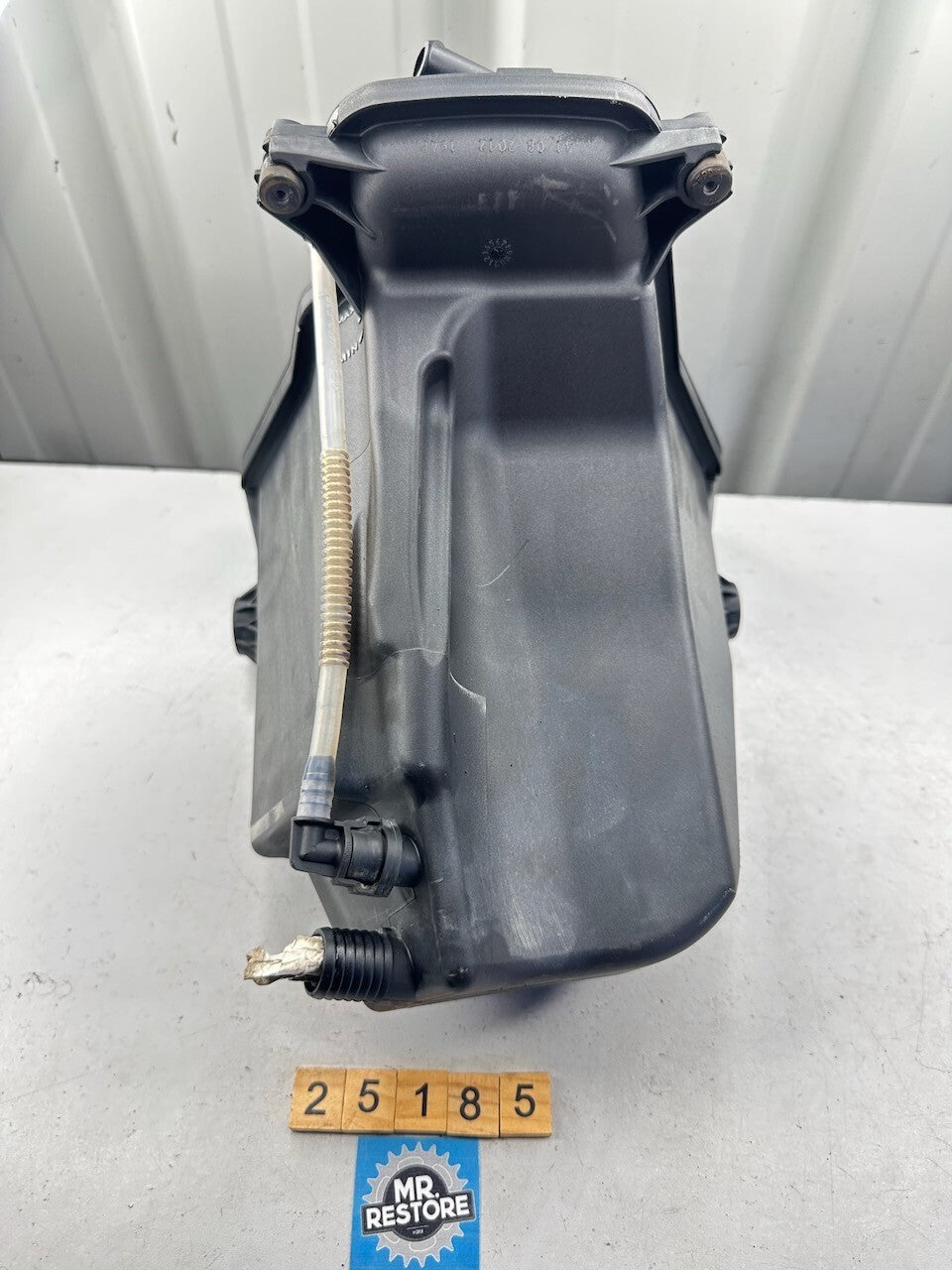 BMW K1300R K1300S K1200S K1300GT K1200GT Oil Carrier Tank