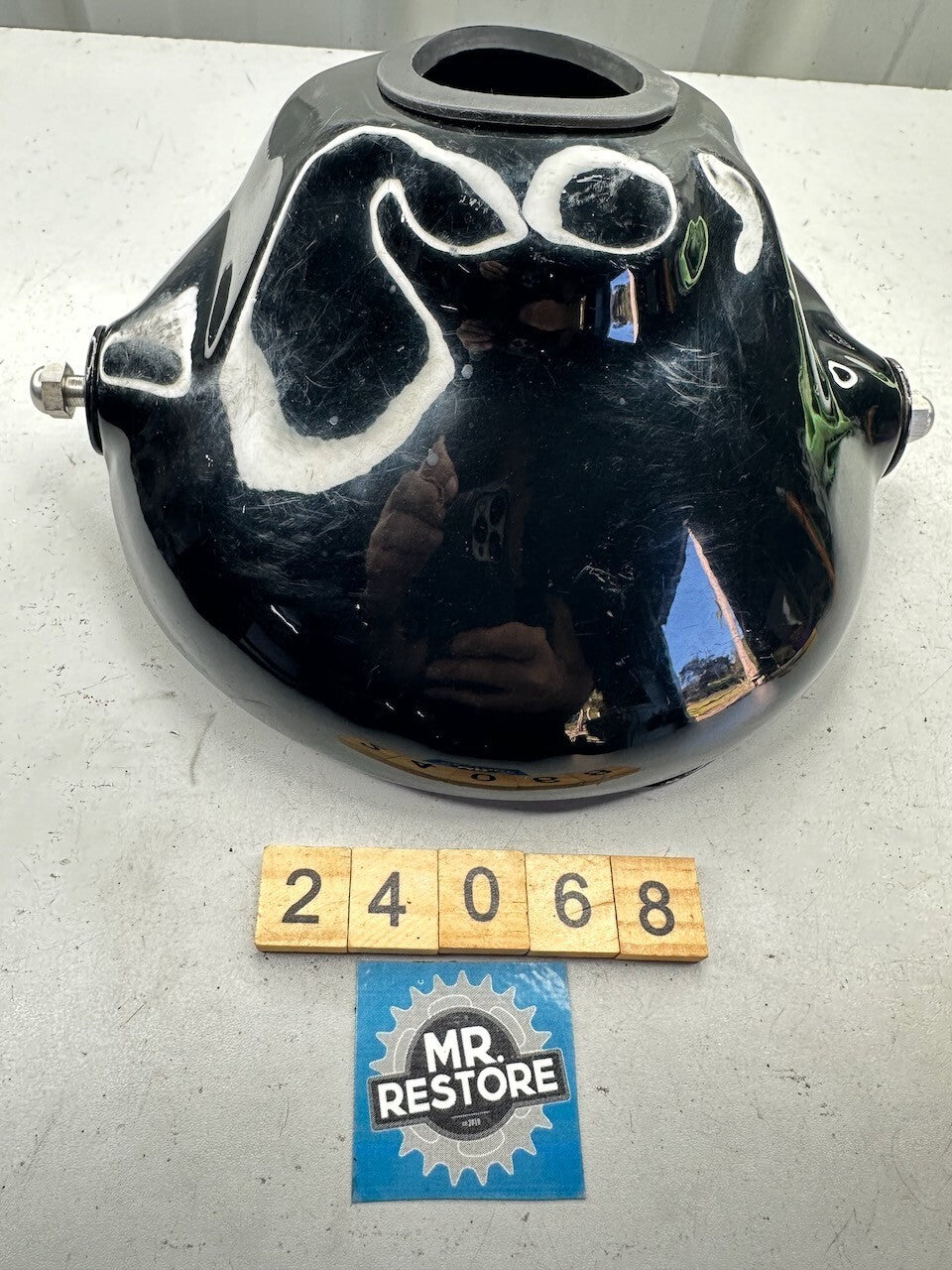 Triumph Speed Triple T300 - Headlight Bowl T2700104-FA