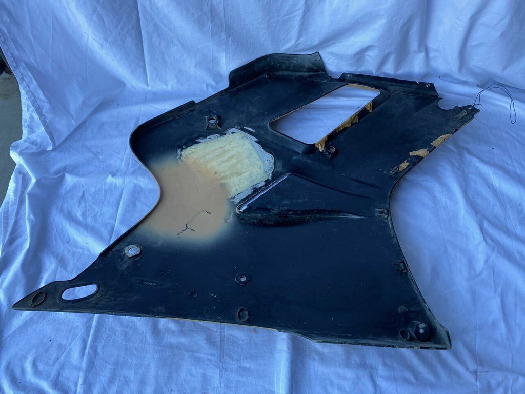 Yamaha FZR1000 EXUP L/H Side Panel - 3GM-2835J (REPAIRED)