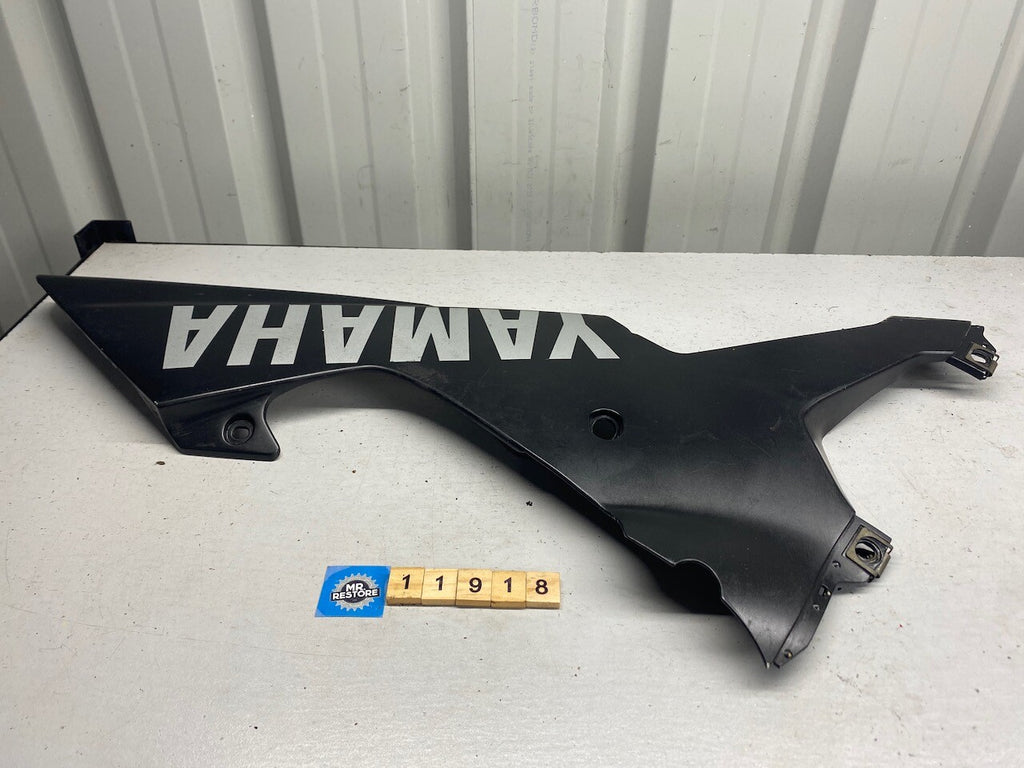 Yamaha YZF R1 02-03 Lower Left Hand Cowl Panel 5PW-Y2808-00-P0