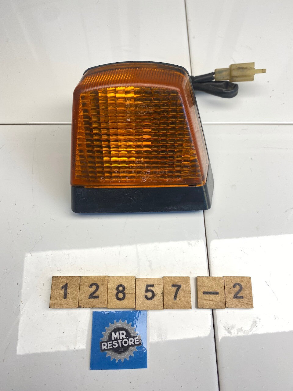 Kawasaki GPZ1000 RX Rear L/H Indicator & Bulb Holder Loom 23040-1123