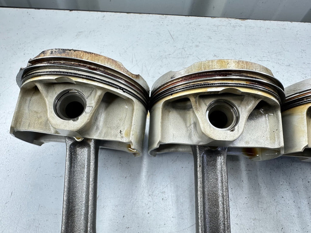 BMW K1300R Set Connecting Con Rod & Pistons (Std 80mm) 11257713547