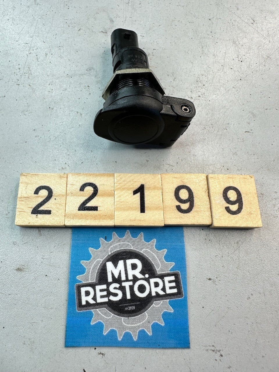BMW Motorcycle Many Models 12v Plug-in Socket 61347714741