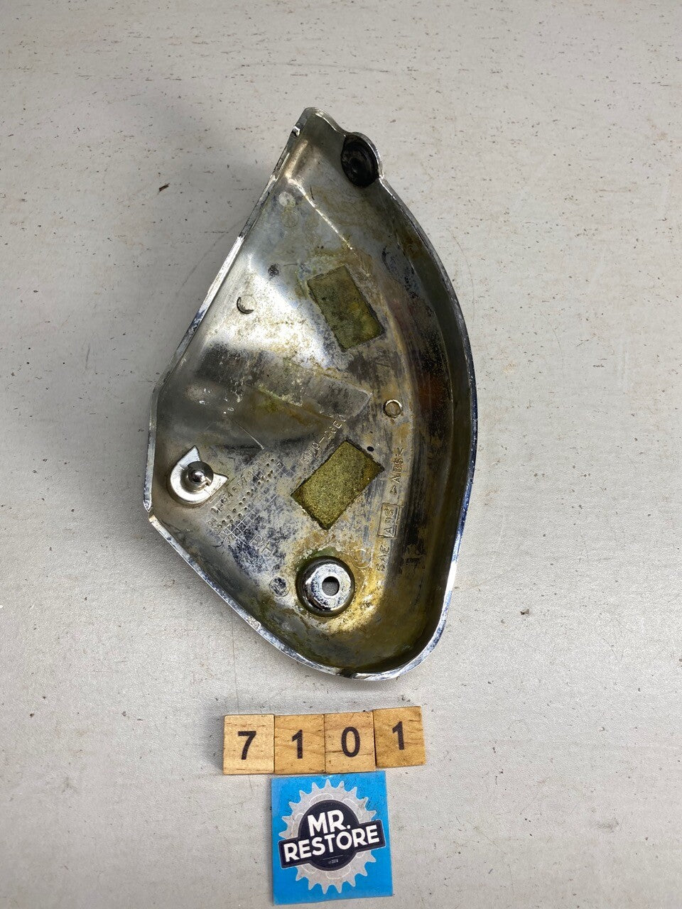 Suzuki GSF1200 GSF600 Bandit Right Hand Air Cleaner Cover 13910-26E0