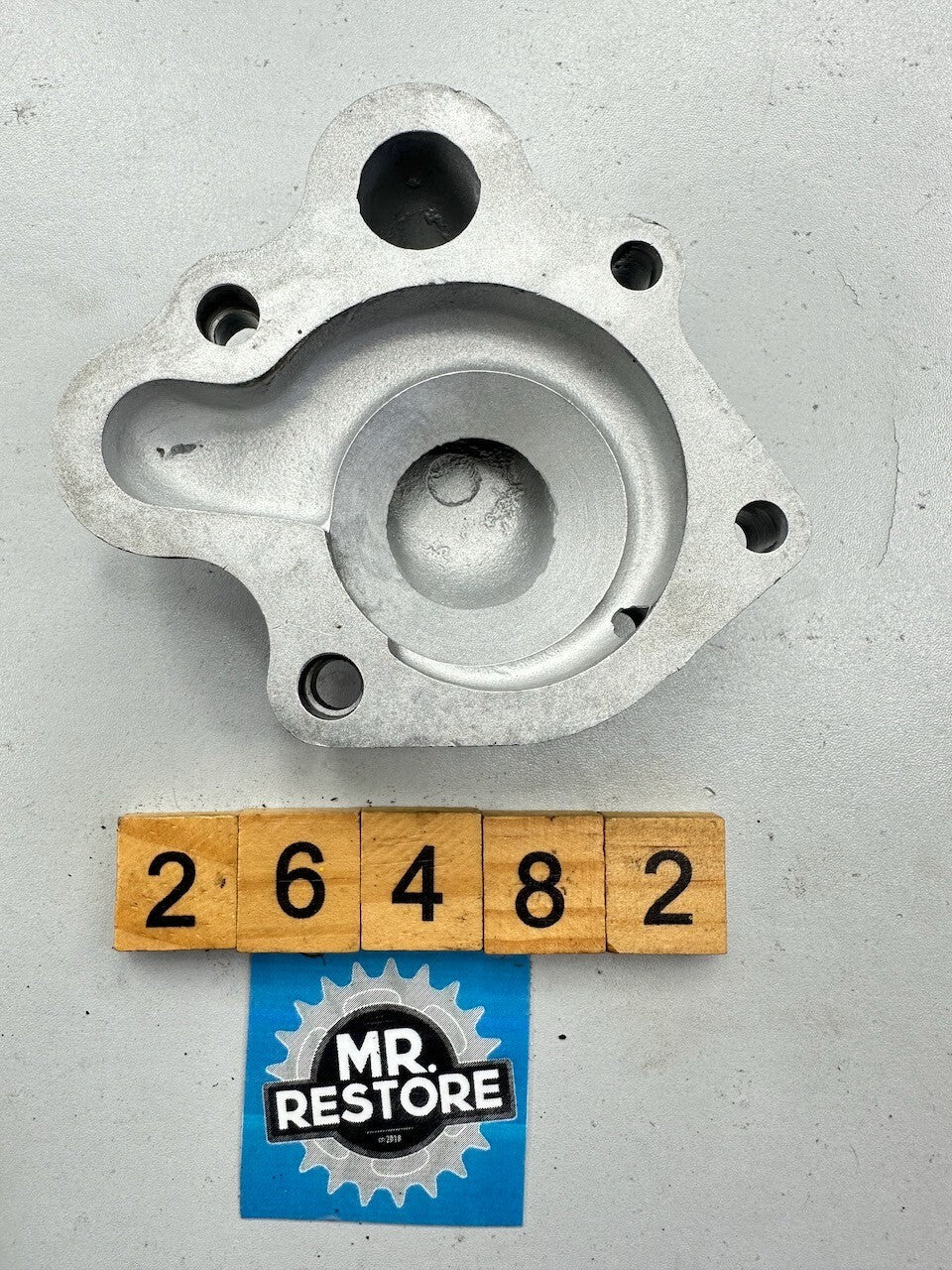 Honda CR250 R CR125 R Water Pump Impeller Cover 19221-KA3-700