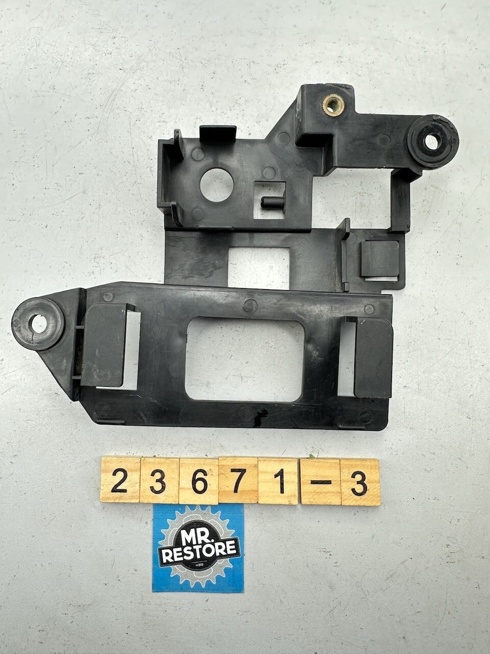Kawasaki ZZR250 EX250 '88-07' Electric Bracket 11045-1578