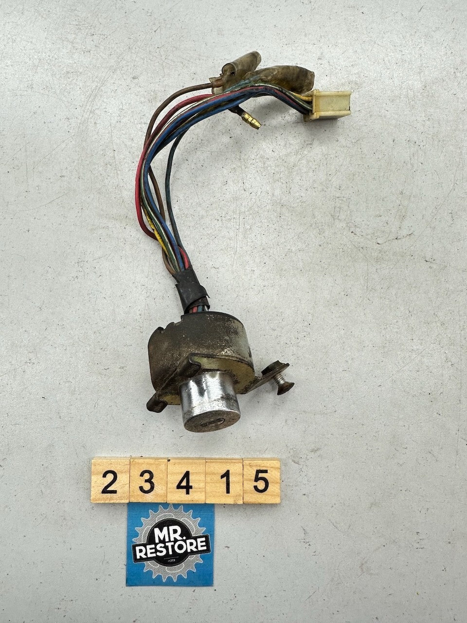 Yamaha V70 V80 V90 OEM Ignition Switch (no key)