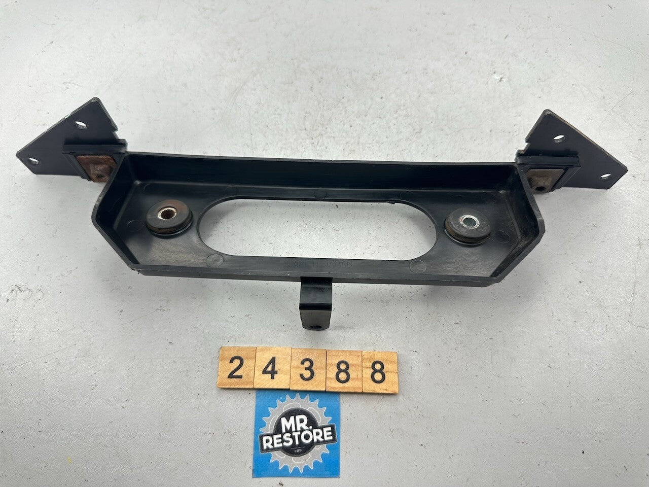Kawasaki GPZ900R ZX900 '84-03' Rear Light Taillight Bracket 11043-1458