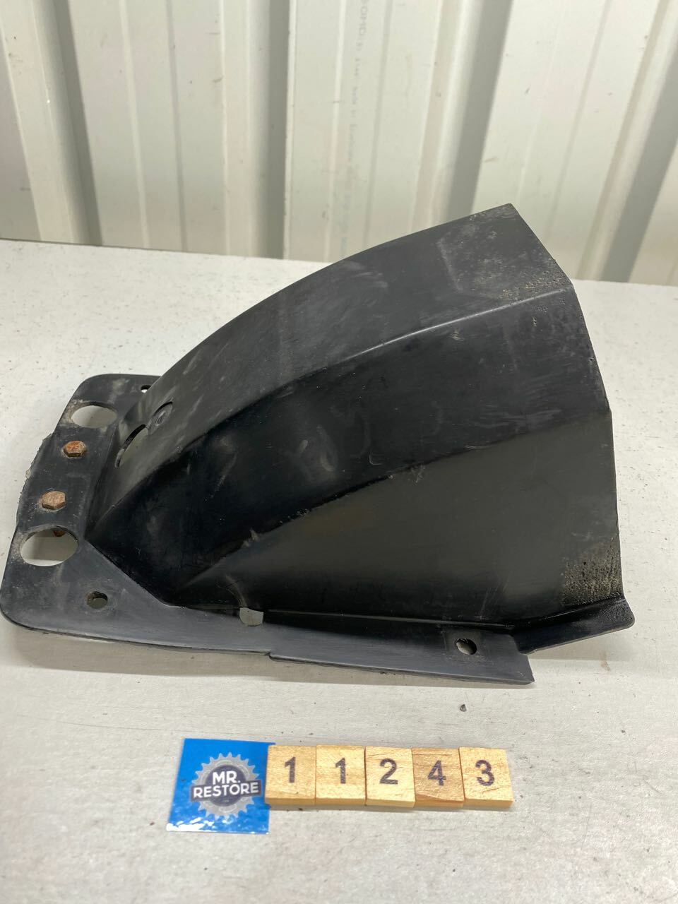 Kawasaki GPX250 EX250 Rear Fender Guard Hugger 35023-1220