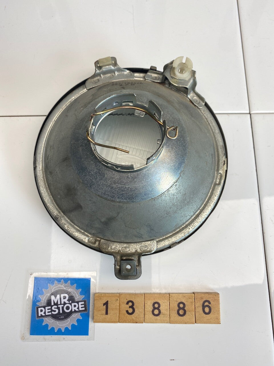 Triumph Daytona Sprint 900 Original Headlight & Chrome Rim