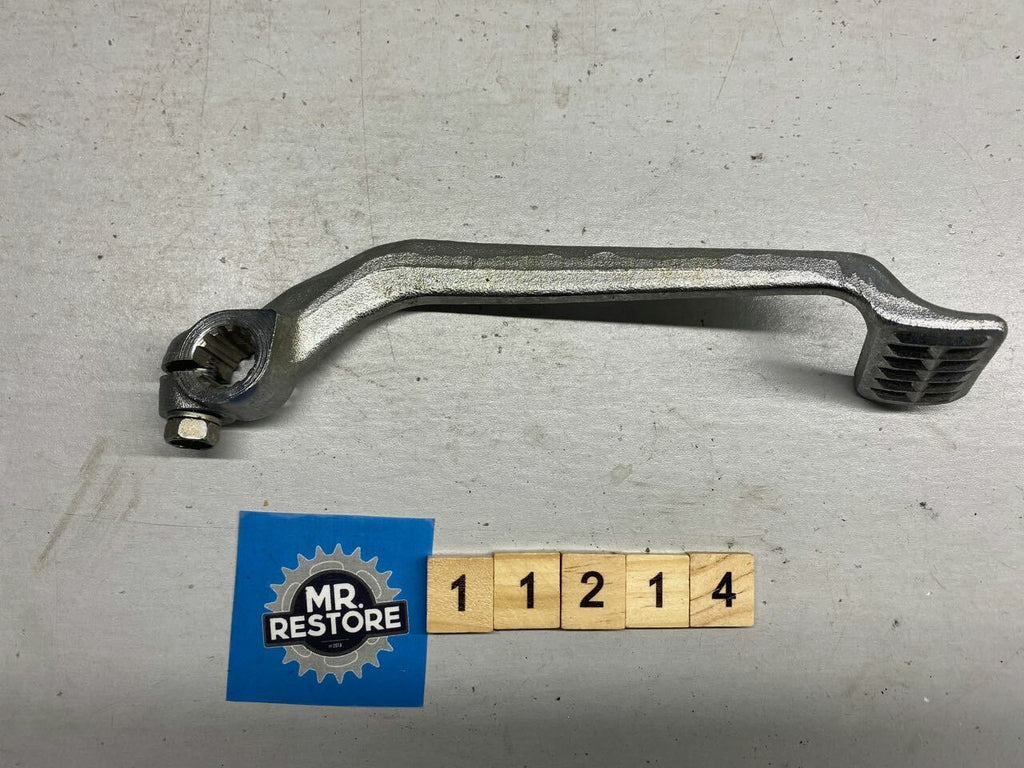 Suzuki GSX250FW Rear Brake Pedal & Bolt VGC