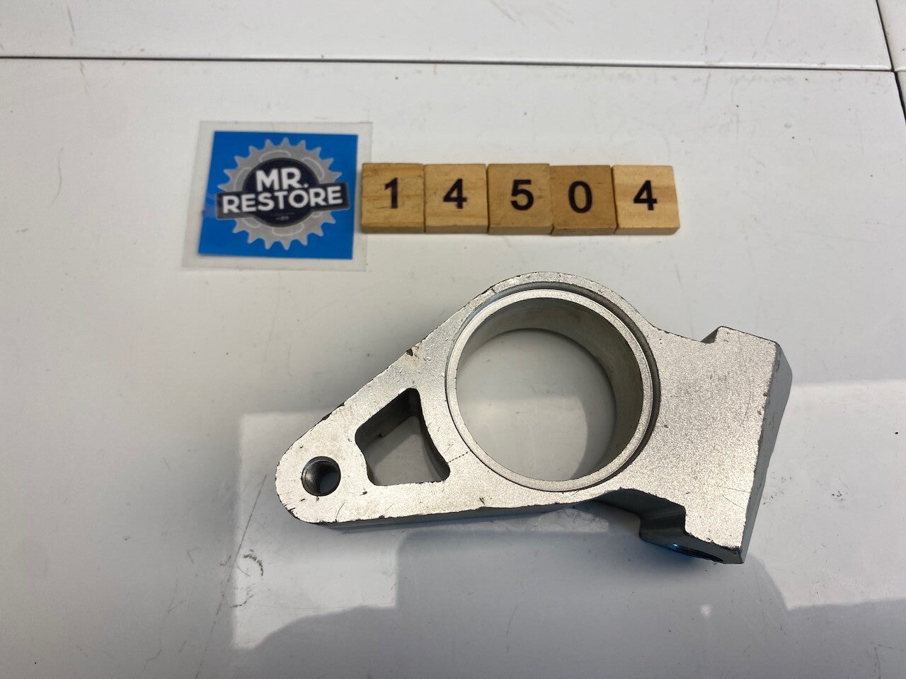 Yamaha FZR1000 EXUP 43mm Right Hand Handlebar Boss Mount