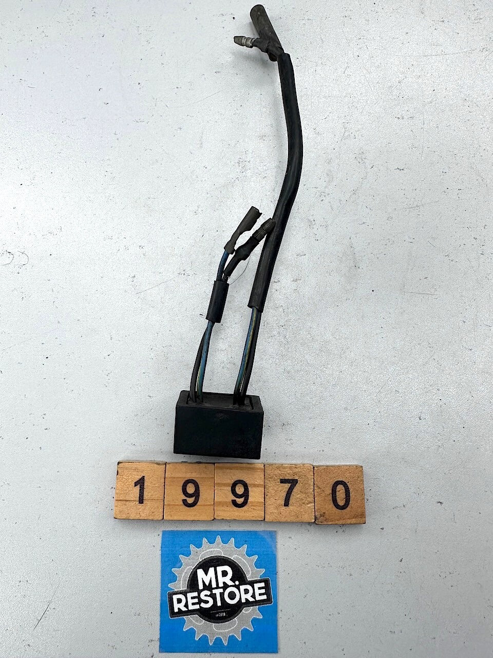 Yamaha FZR1000 Diode