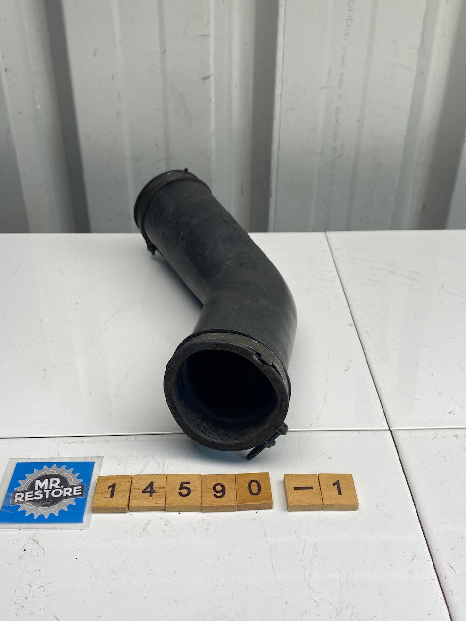 Yamaha FZR600 Surge Tank Joint, Clips & Silencer Pipe 4TV-1446F (2)