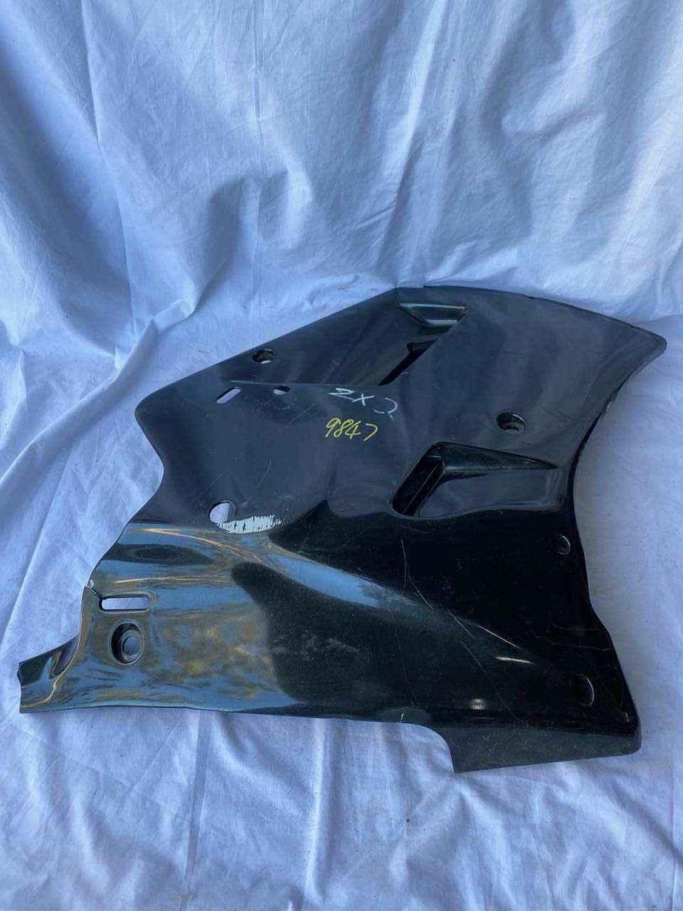 Kawasaki ZXR250 R/H Side Panel - cracked