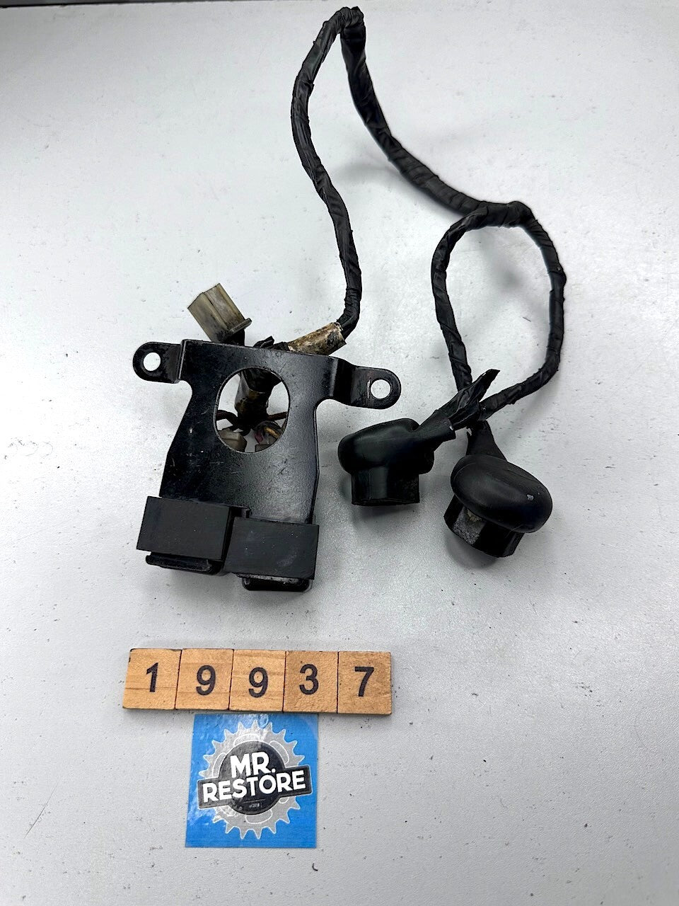 Suzuki GSXR1100 Lighting Relays, Mounts & Wire Harness G8MS-S30