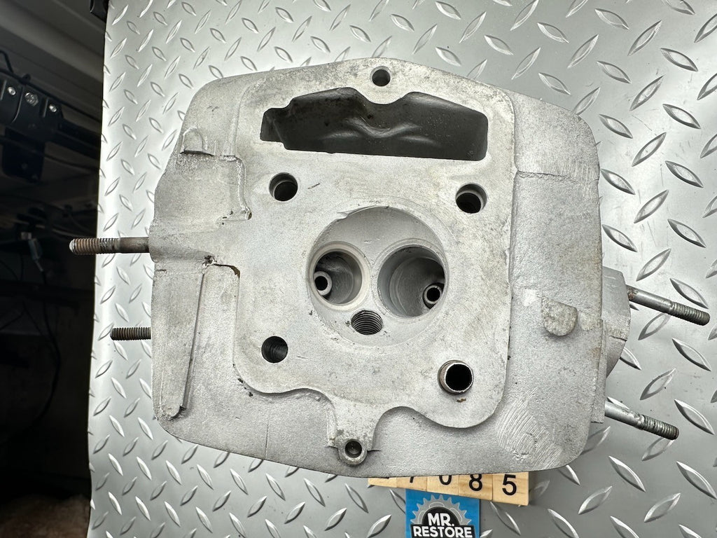 Honda SL125 K1 K2 A CB125 SA CL125 SA Cylinder Head 12200-331-770