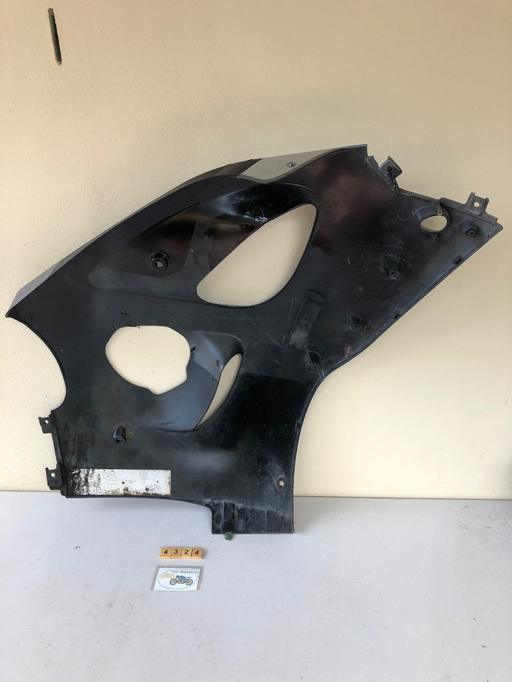 Suzuki GSXR750 1999 94481-33E00 L/H Side Panel